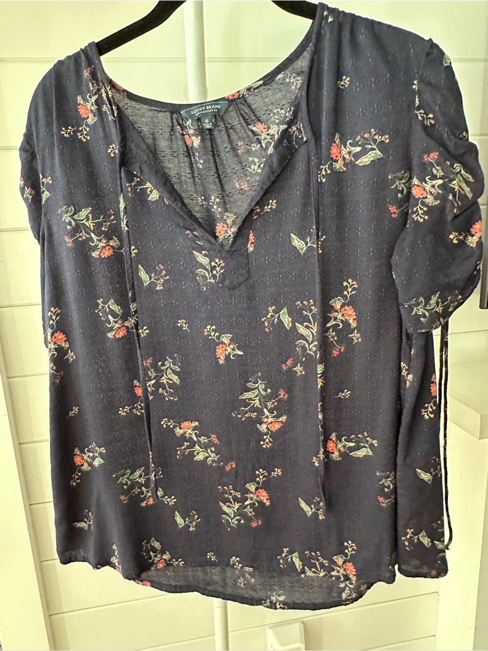 Lucky Brand Navy Floral V-Neck Short Sleeve Tunic